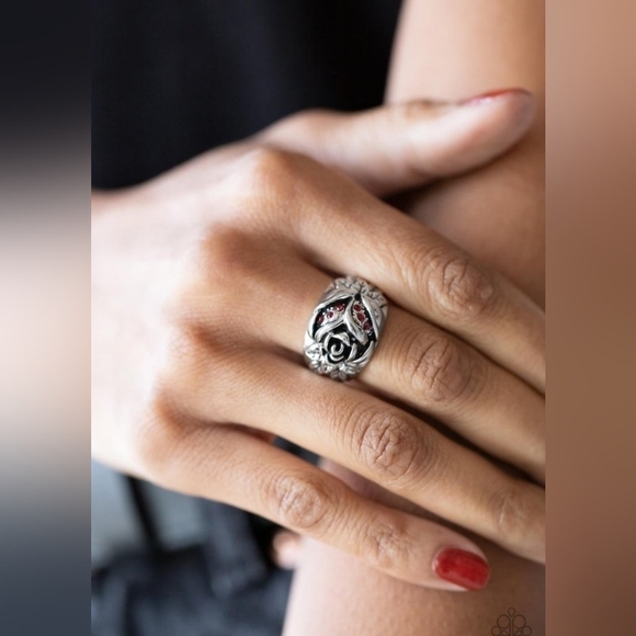 Rose Garden Refinement Ring - Picture 1 of 2